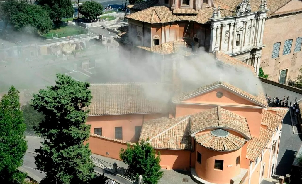 Cae techo de iglesia sobre cárcel donde pudo estar San Pedro