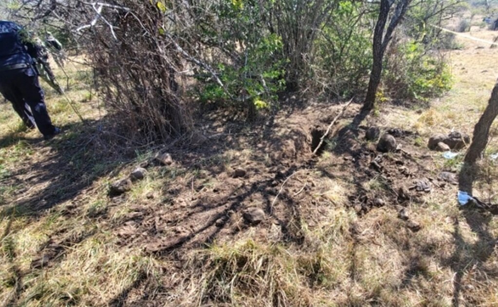 Hallan fosa clandestina con tres cuerpos en Sahuayo, Michoacán