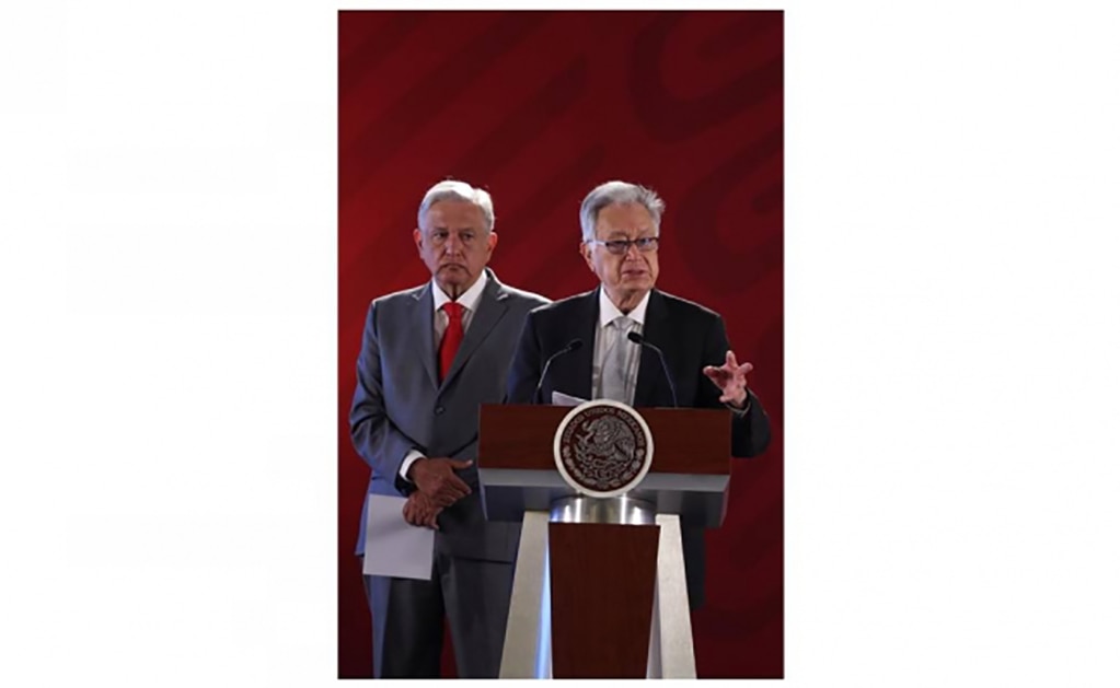 Manuel Bartlett señala a Calderón y ex funcionarios de "desmantelar" la CFE