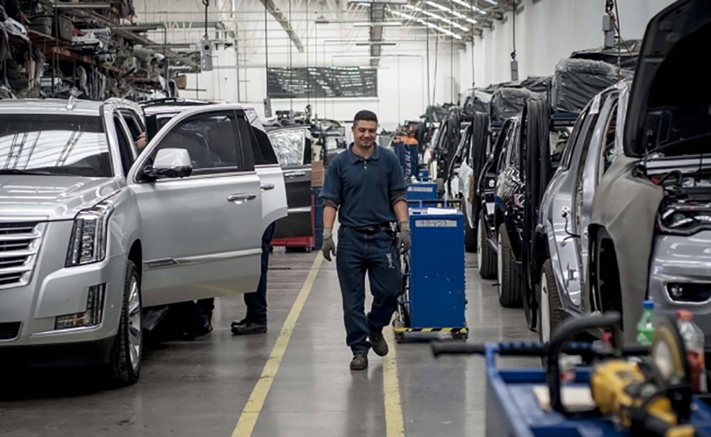 Industria automotriz, en picada: lleva 28 meses de mala racha