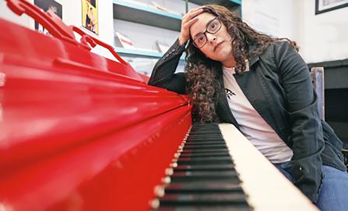 Amy tenía 18 años cuando fue víctima de abuso sexual en el trabajo. A más de dos años de iniciar una carpeta de investigación contra el presunto agresor, su caso está en reserva. Foto: JUAN CARLOS REYES. EL UNIVERSAL