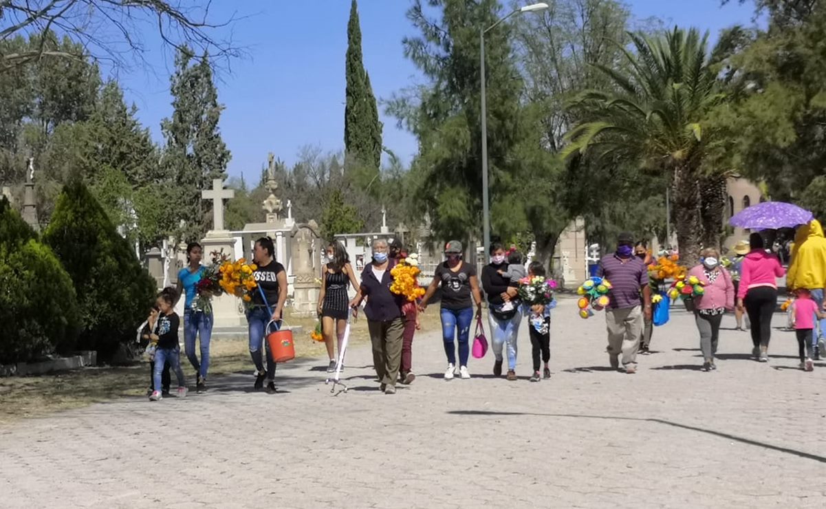 Previo al cierre, más de seis mil visitaron panteones municipales de SLP