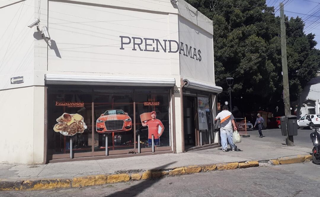 Potosinos acuden a casas de empeño durante la cuesta de enero. Foto: Regina Arellano