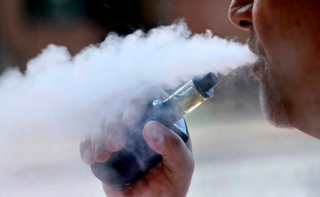 Estudia sector salud muerte de  joven de 18 años por posible uso de vapeadores