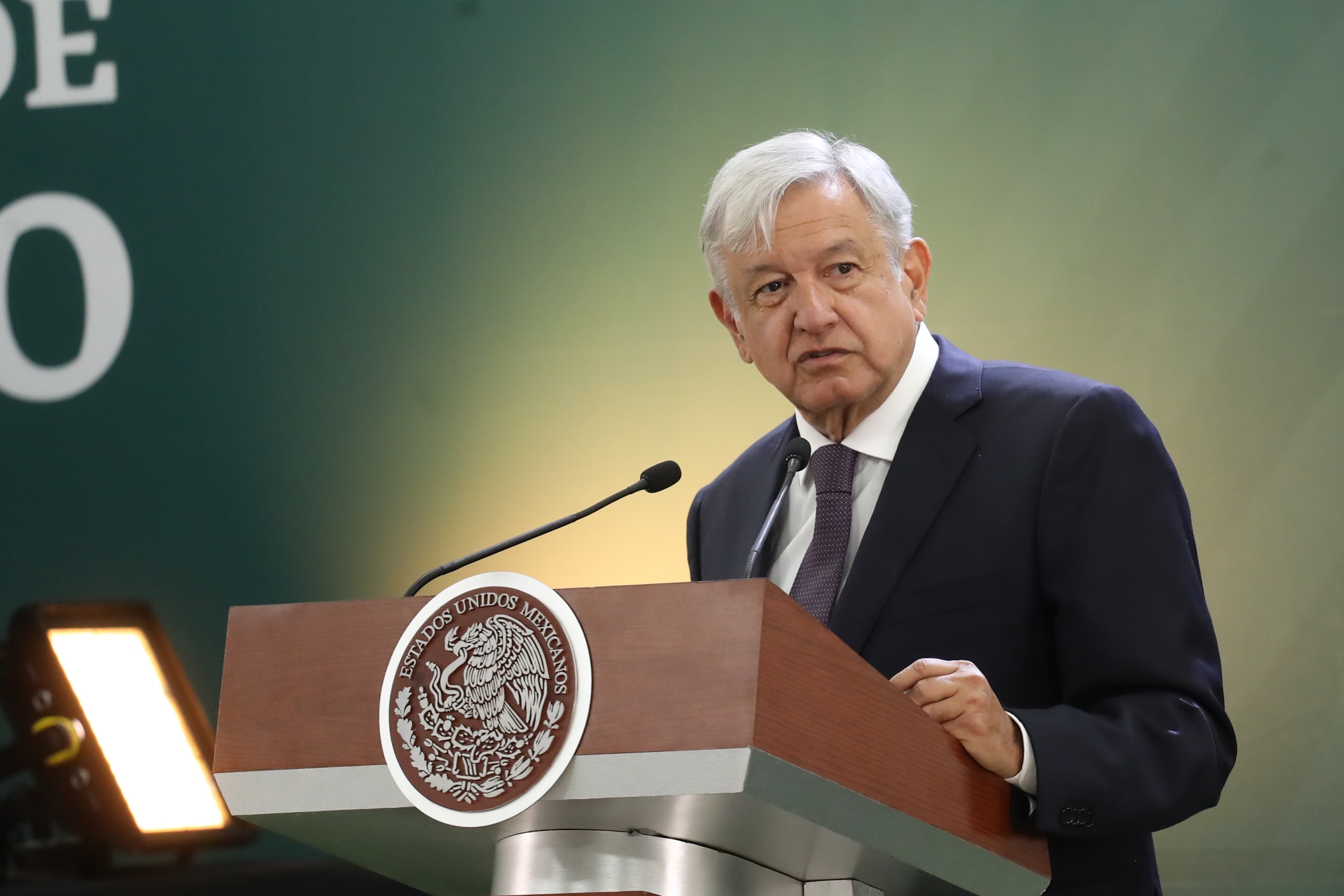 Posibles “delitos” llevarían a juicio político a expresidentes: López Obrador