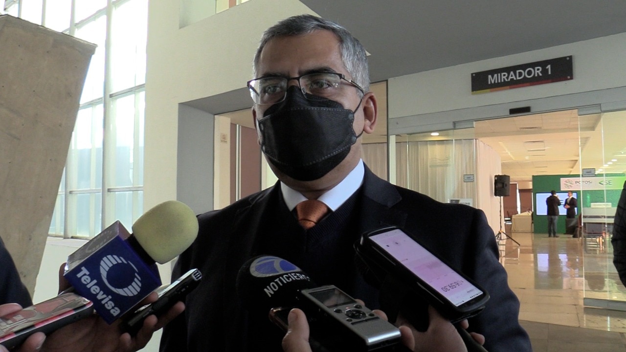 Anuncia Fiscalía de SLP depuración de elementos en Policía de Investigación 