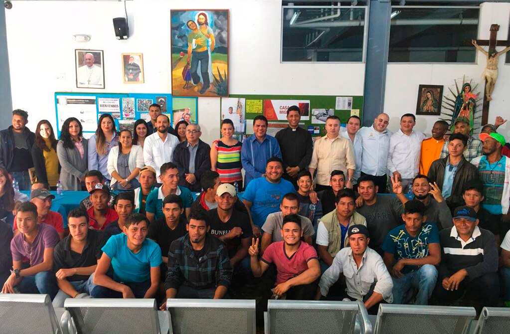 Continúan agresiones a migrantes en SLP