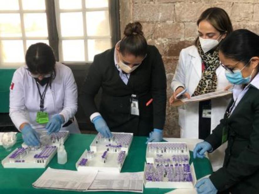 Arriba segundo embarque de vacunas anti Covid-19 a SLP