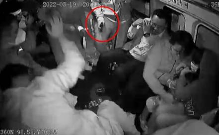 Muere un pasajero y un ladrón tras asalto a combi en Ampliación Los Reyes