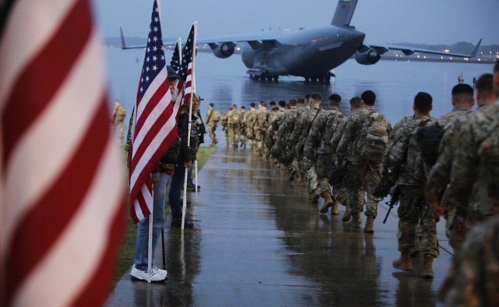 Producto de las tensiones, el petróleo "araña" ya los 70 dólares por barril. FOTO: AP