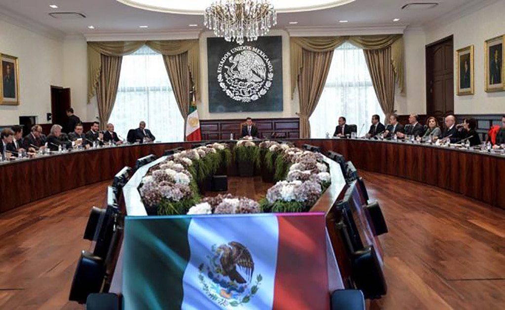 Peña Nieto pide a integrantes del gabinete vigilar y cumplir con la ley electoral