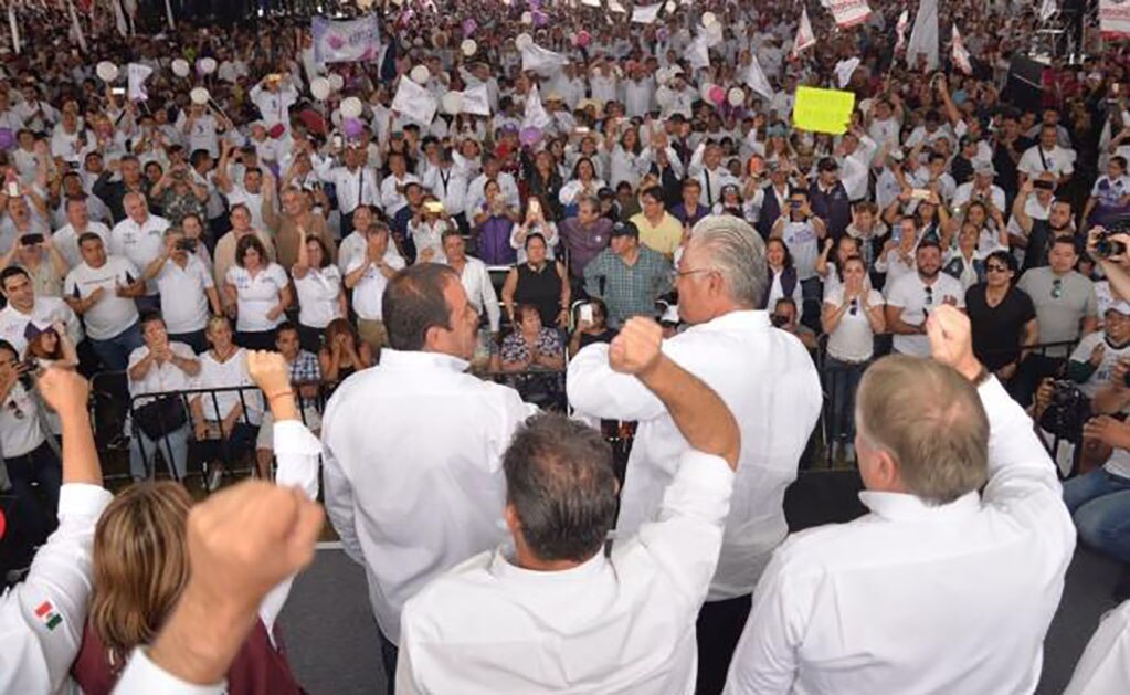 Cuauhtémoc Blanco y alejandro Vera llegaron al cierre de campaña del ex futbolista. (FOTO: Tony Rivera. EL UNIVERSAL)