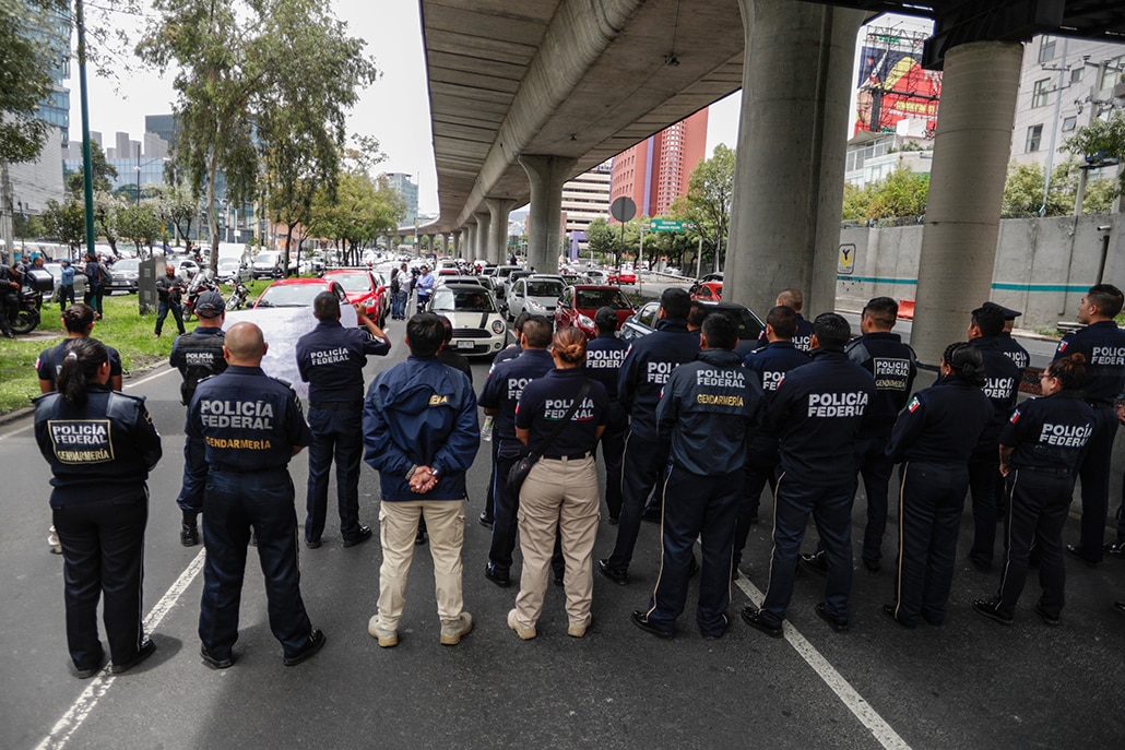 ¿Qué piden los policías federales y por qué protestan?