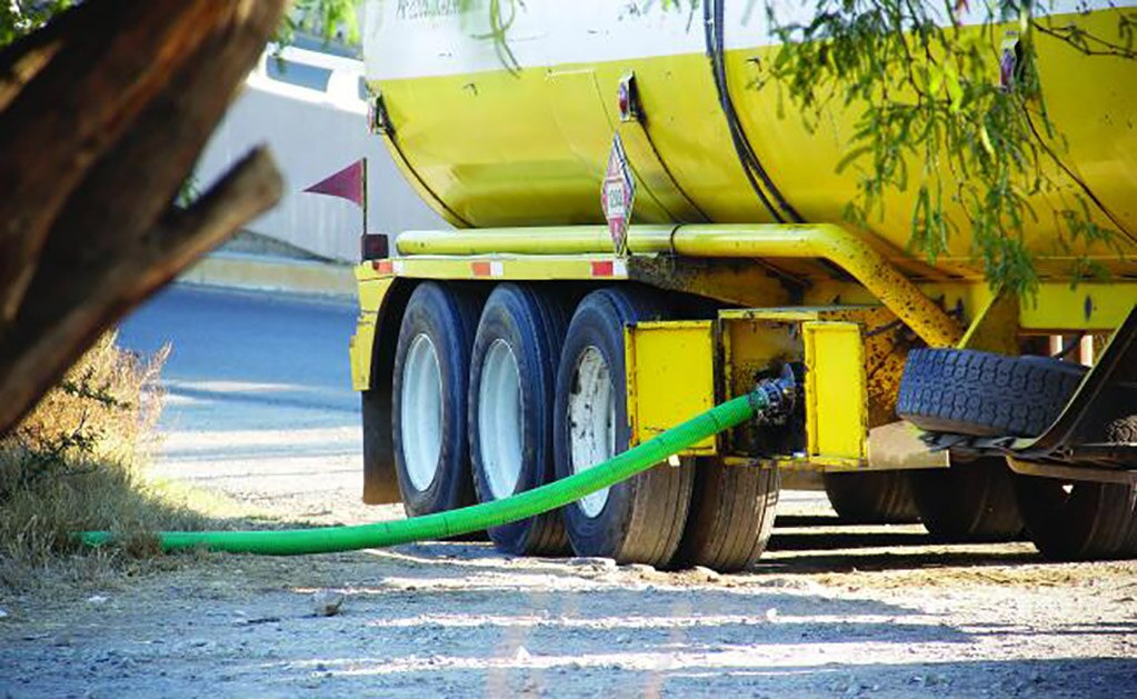 Más de 60 mil litros de combustible ilegal ha decomisado la PF en SLP