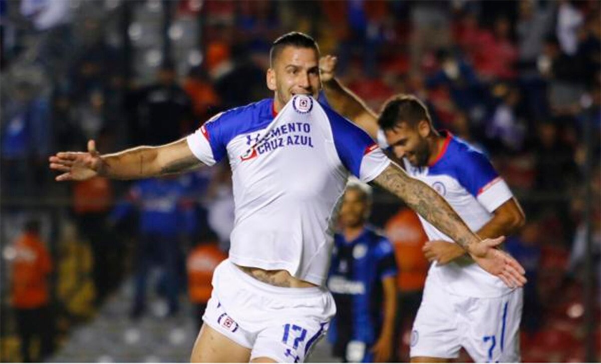 Cruz Azul vence a Querétaro y se acerca a las semifinales