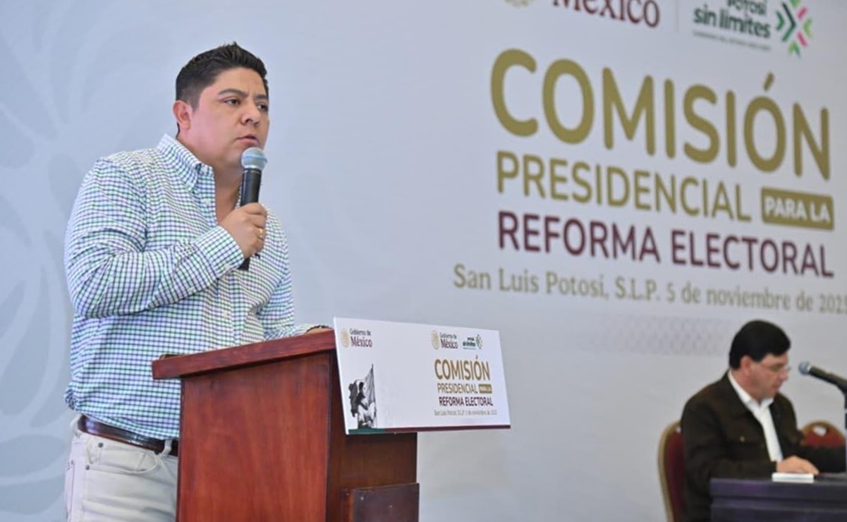 Ricardo Gallardo habla sobre el futuro de los partidos locales. Foto: Especial
