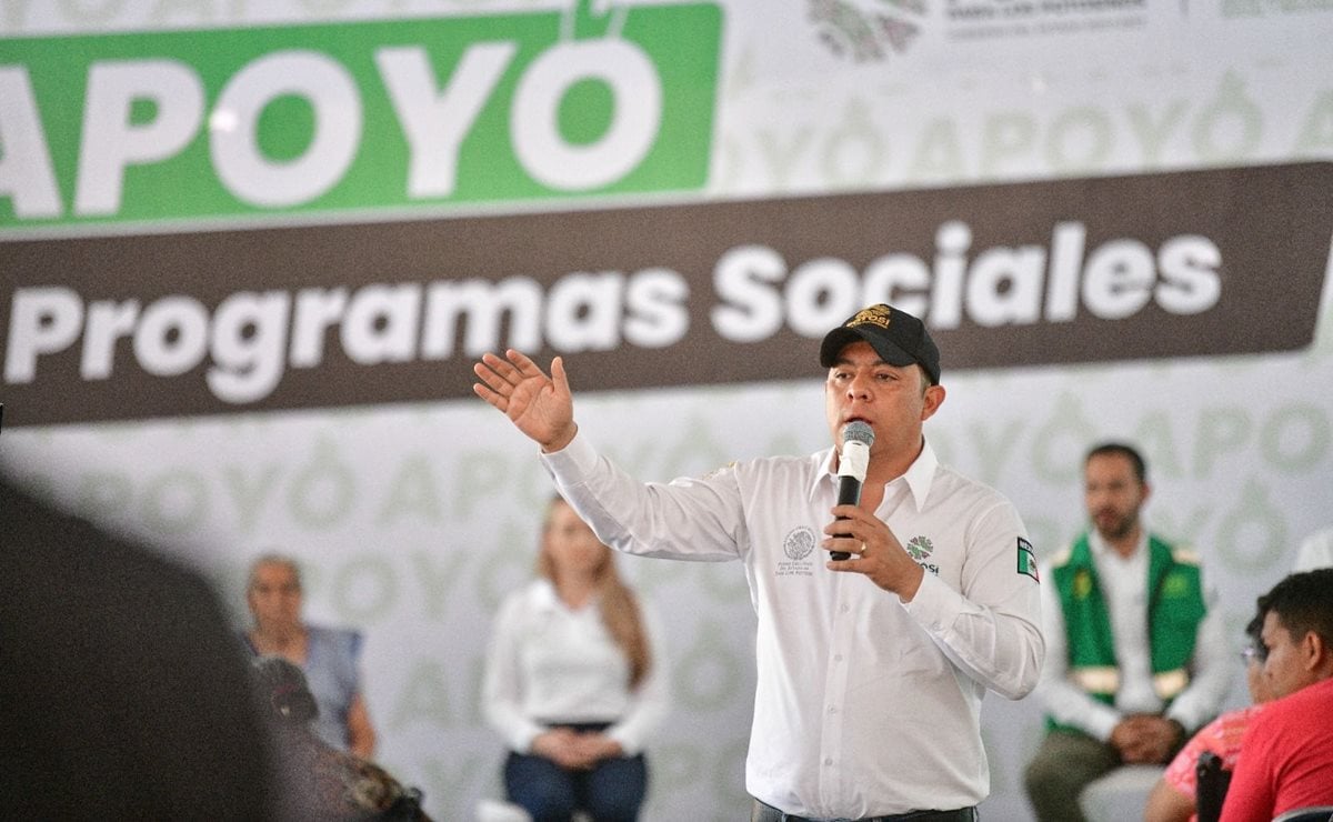 Por ola de calor, entrega Gallardo ventiladores a familias de San Luis Potosí
