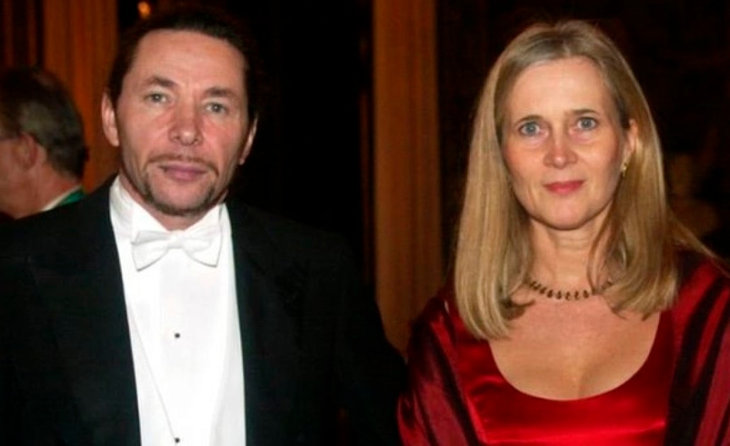 Piden que esposa de Arnault abandone la Academia Sueca