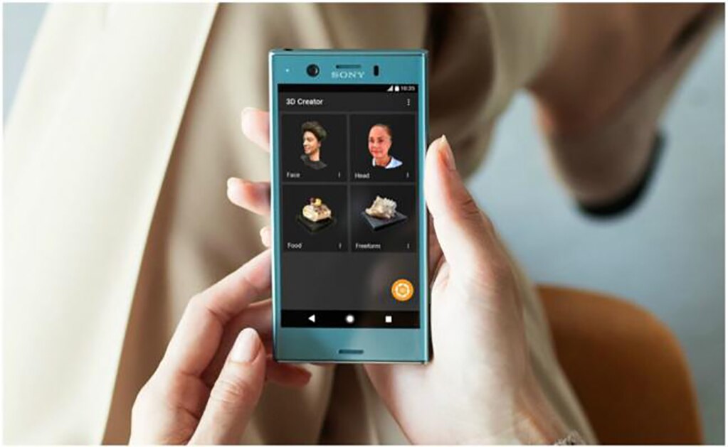Xperia y Facebook traen el 3D a la vida diaria