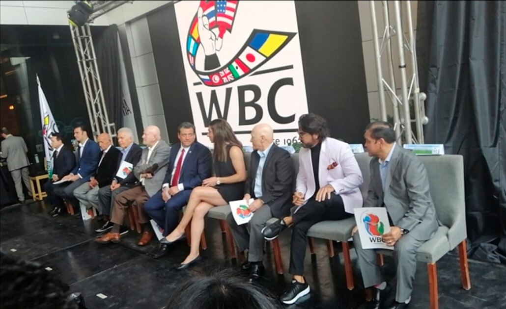 Presentan cinturón maya para la pelea del "Canelo" Álvarez vs Daniel Jacobs