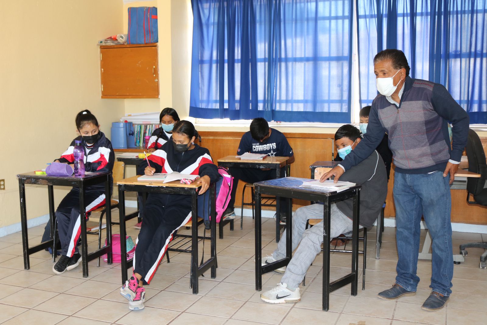 Por aumento de casos de Covid-19, posponen hasta 31 de enero regreso a clases en SLP