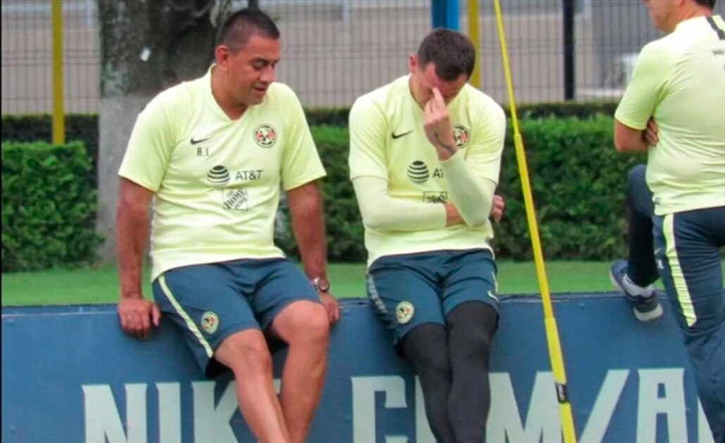 Llora Agustín Marchesín en el entrenamiento del América