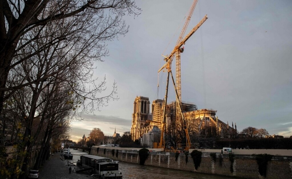 Notre Dame sin misa de Navidad por primera vez en más de 200 años