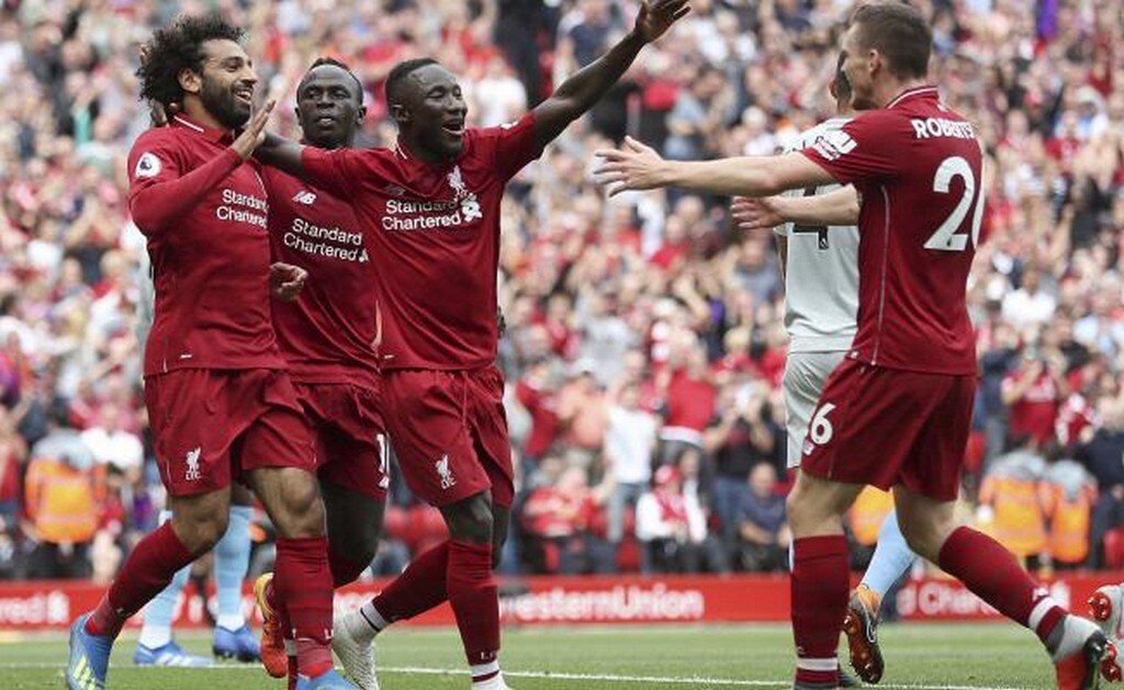  West Ham y "Chicharito" son goleados por el Liverpool