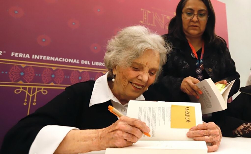 Poniatowska: AMLO me pedía asistir a eventos para pedir que votaran por él