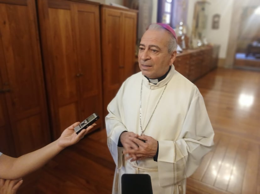Respecto al caso del gobernador de Sinaloa, por presuntos vínculos con el narcotráfico, el  líder de la Iglesia católica  extendió la invitación a orar por la paz en México y dejar las cuestiones que complican la vida y la salud. Foto: Samuel Estrada