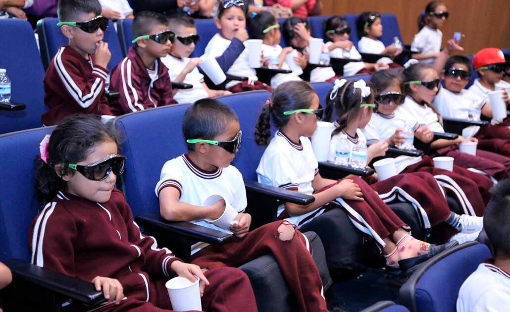 Celebran Día del Niño con visita al Museo del Laberinto