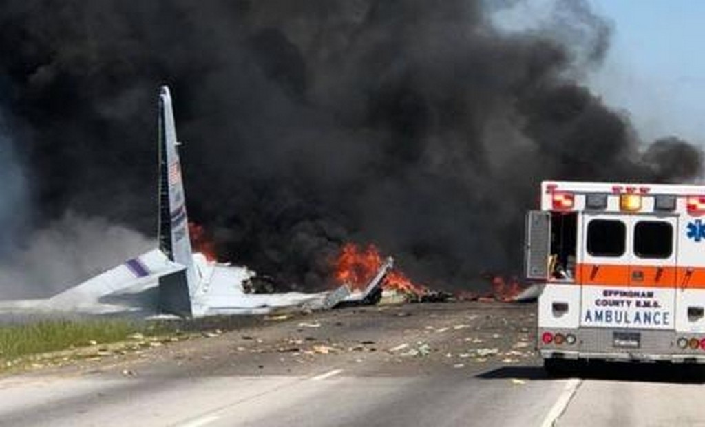 Avión de la Guardia Nacional de EU se estrella cerca de aeropuerto en Georgia
