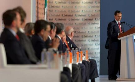  Enrique Peña Nieto exhorta a migrantes hondureños a un ingreso legal a México