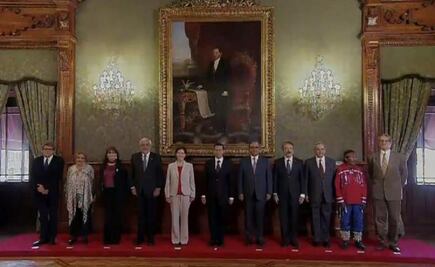 Entregan Premios Nacionales de Ciencias, Artes y Literatura 2017