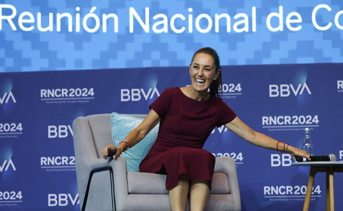 Claudia Sheinbaum se reunió con consejeros de BBVA. Foto: Diego Simón