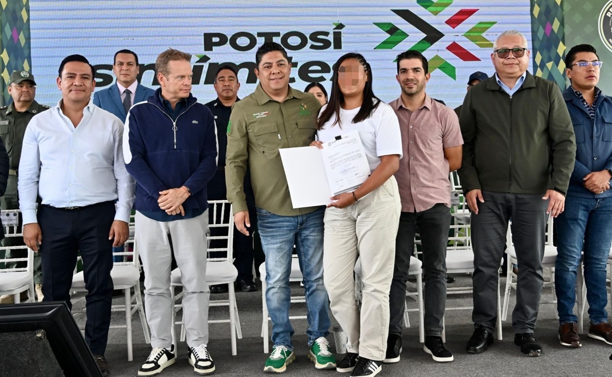 Entrega gobernador de SLP preliberaciones a personas privadas de la libertad 