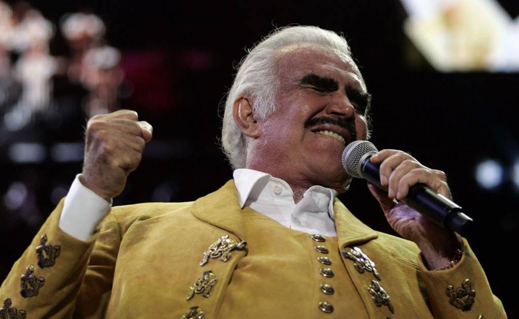 Médicos califican de absurdo e irresponsable declaraciones de Vicente Fernández 