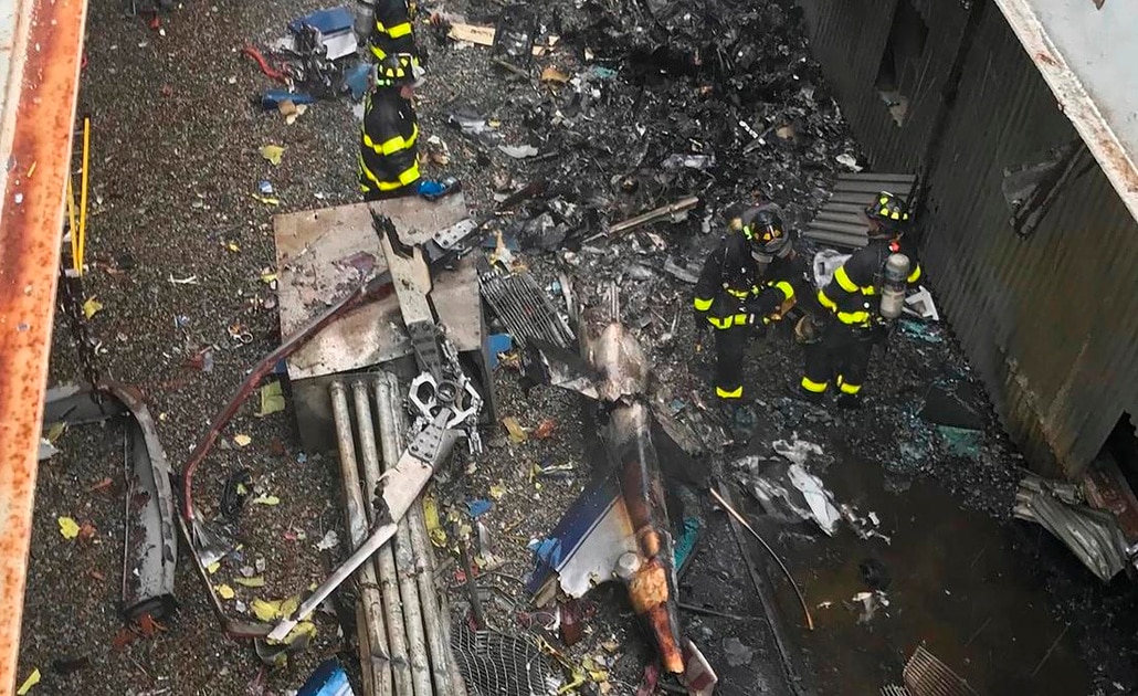Piloto de helicóptero que chocó en Manhattan advirtió que estaba perdido: AP
