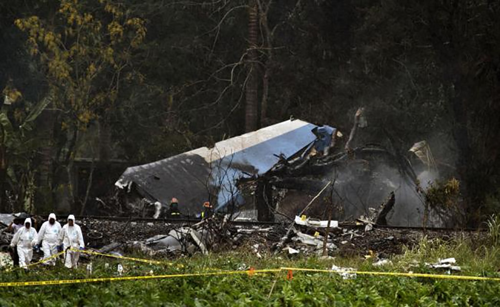 Confirma SRE muerte de mexicanos por avionazo en Cuba; no detalla número
