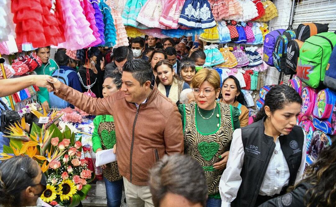 Propone Ricardo Gallardo remodelar o construir nuevo Mercado República en capital de SLP