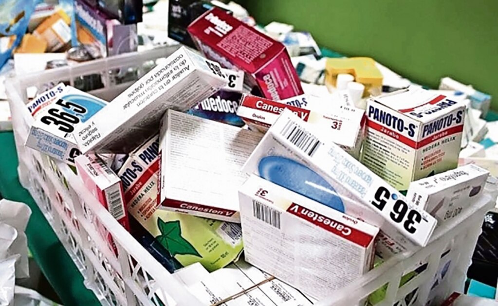 Denuncian personas con VIH falta de medicamentos en ISSSTE