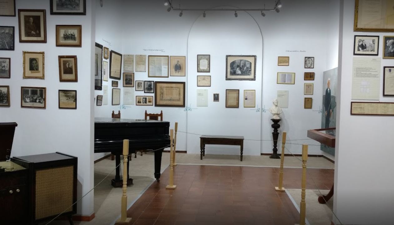 Destaca centro de investigación musical Julián Carrillo