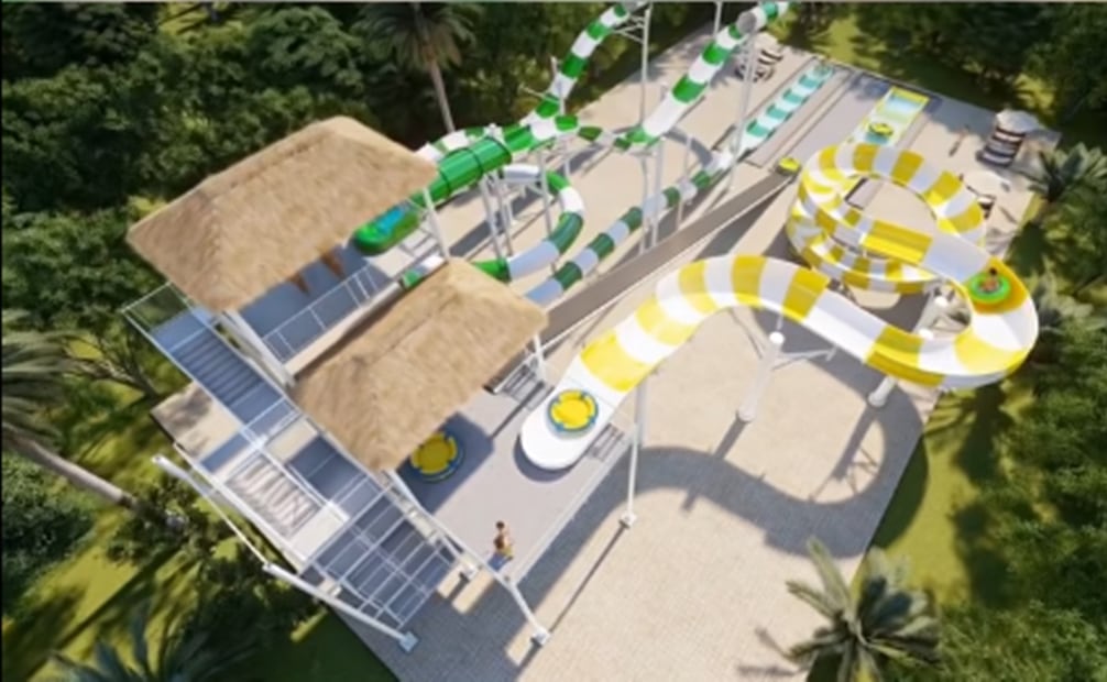 El parque acuático está siendo reacondicionado con nuevos toboganes. Foto: Redes Sociales.