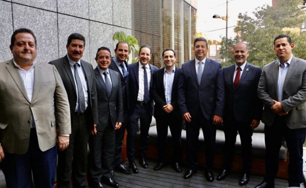 Al encuentro asistieron integrantes de la Comisión Permanente del PAN y seis gobernadores de ese partido. FOTO: tomada de Twitter @fgcabezadevaca