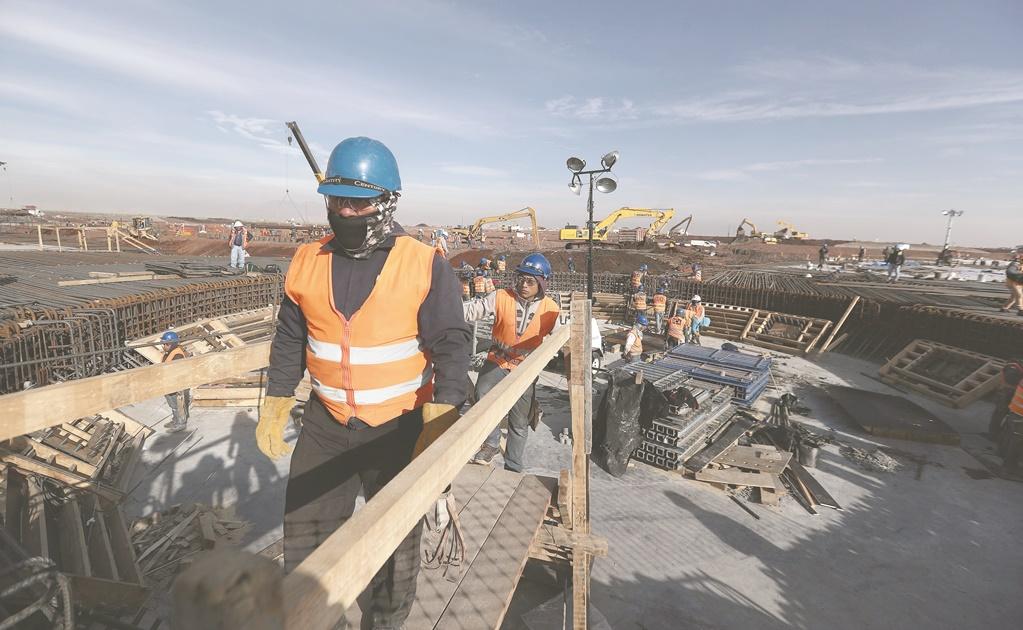 Van por Texcoco en encuesta; no saben dónde está Santa Lucía