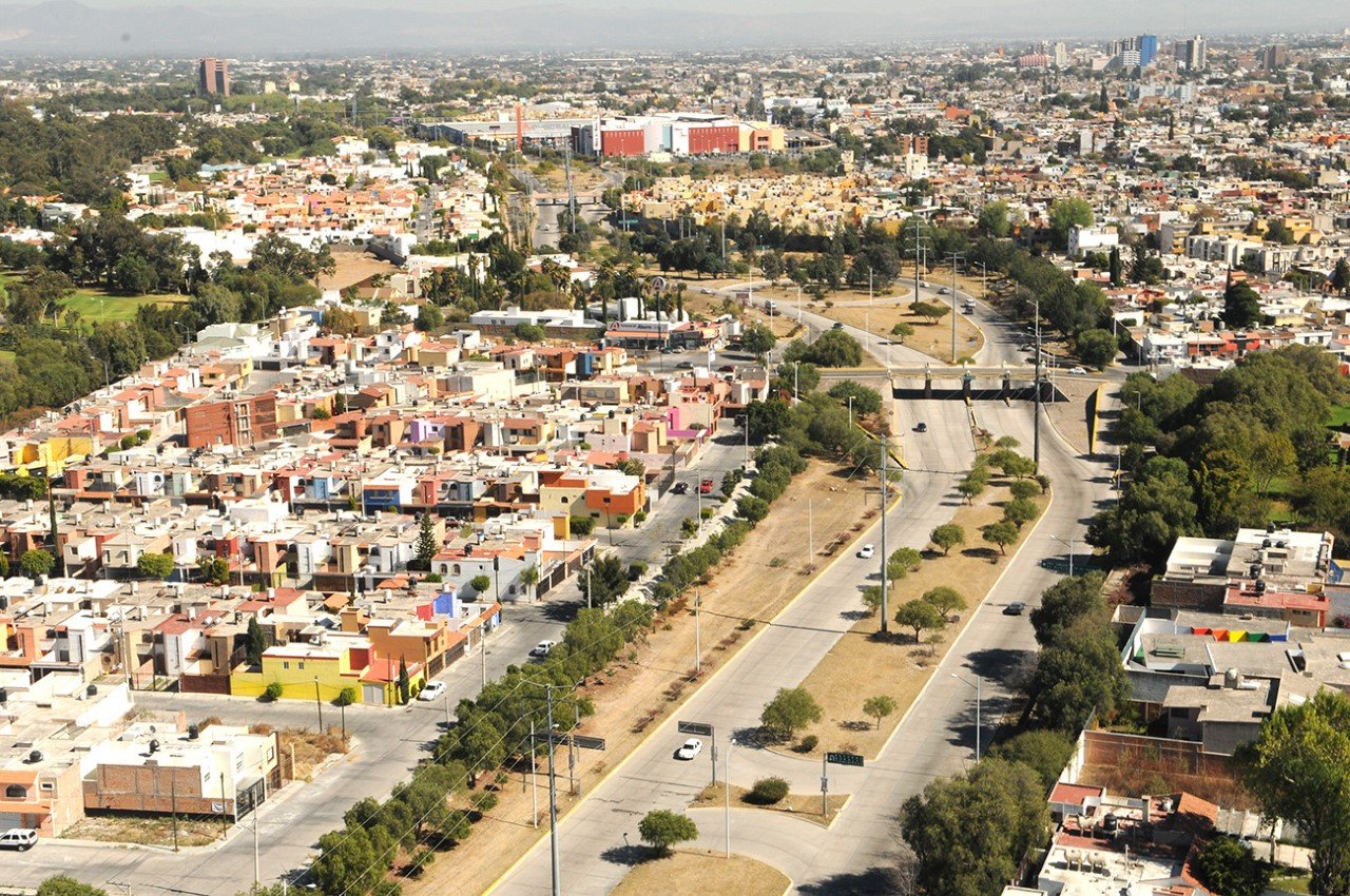 Cuatro proyectos de inversión en SLP en standby: Banco Base