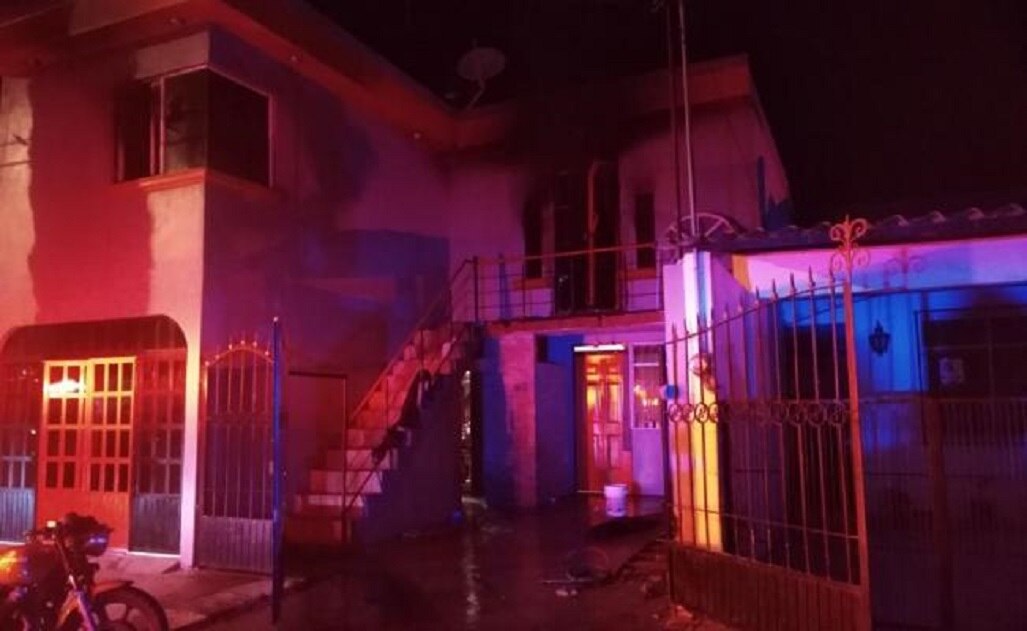 Salvan a dos hermanos de incendio en Aguascalientes