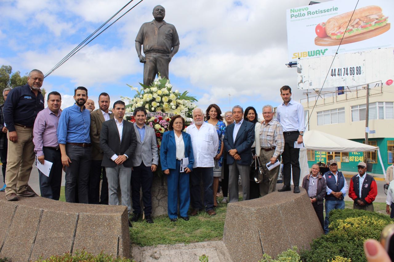 Rinden homenaje a “Maquío”