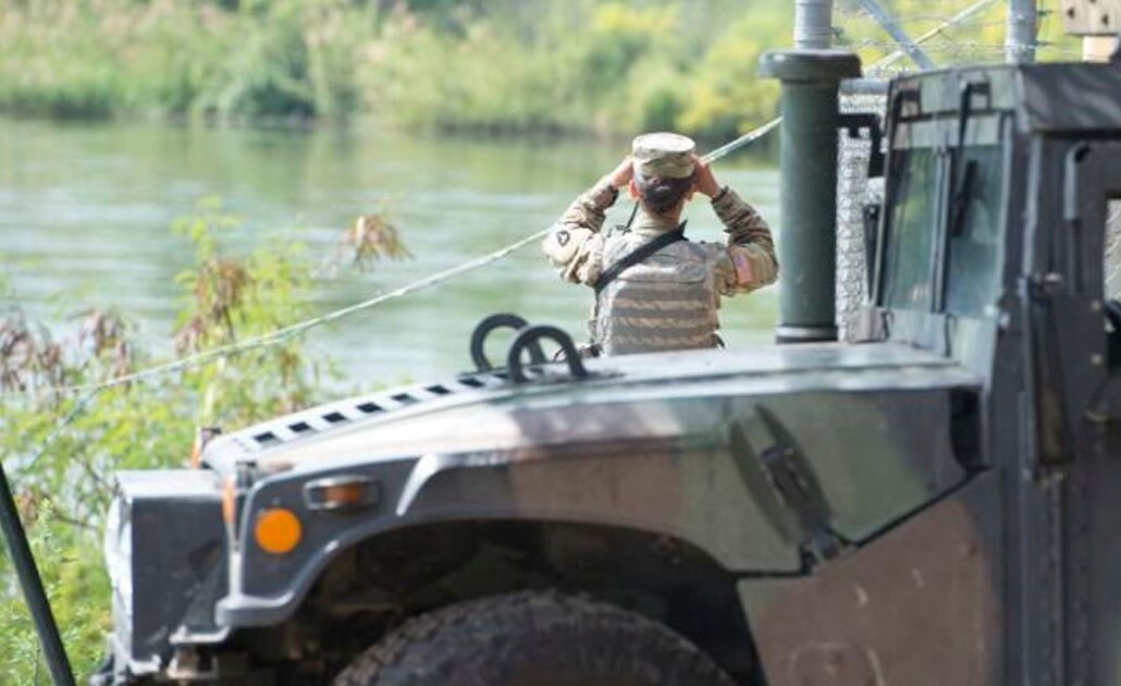 Más de mil soldados llegan a frontera de EU para detener a migrantes