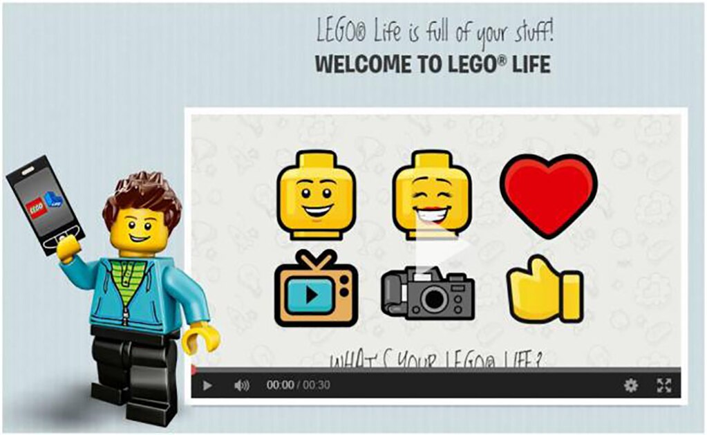 El nuevo teclado LEGO Emoji y novedades temáticas permiten innovar sobre lo mejor de la red social actual